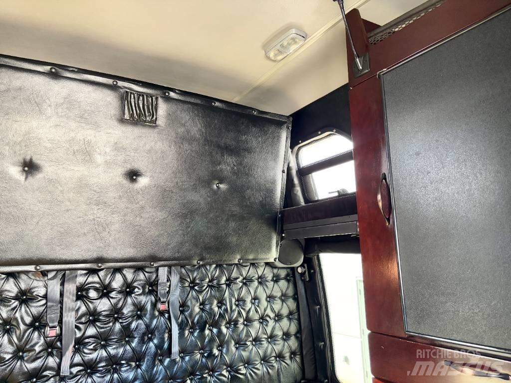 Western Star 4900 SB Седельные тягачи
