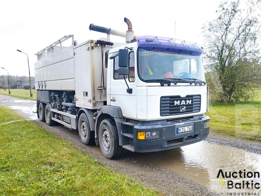 MAN T 46 Ассенизаторские машины