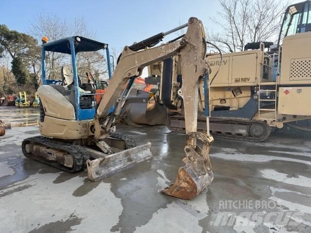 Bobcat E 27 Мини-экскаваторы