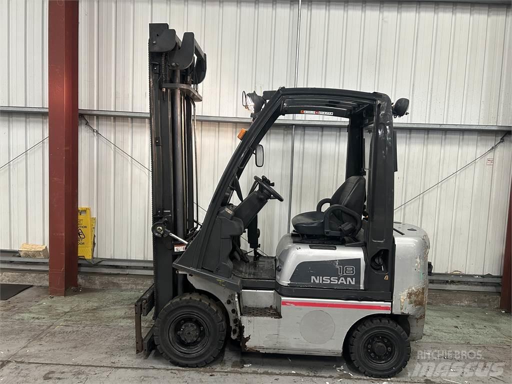 Nissan Y1D1A18Q Дизельные погрузчики