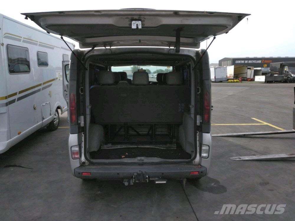 Opel Vivaro 1 Микроавтобусы