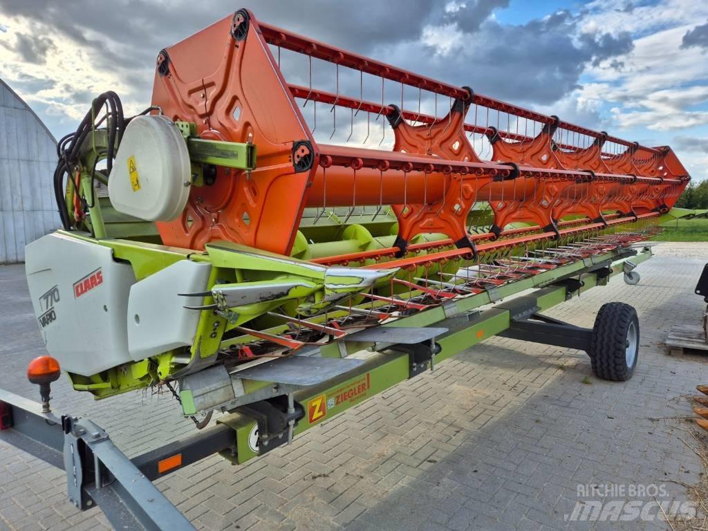 CLAAS Lexion 670 Зерноуборочные комбайны