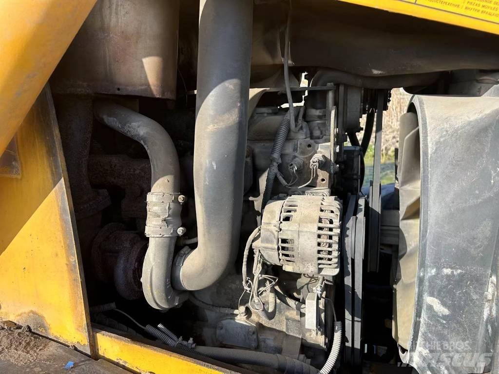 JCB 3cx Экскаваторы-погрузчики