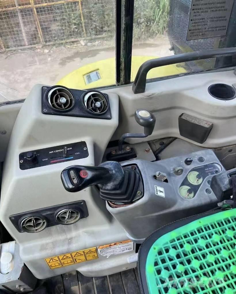 Komatsu PC 58 Мини-экскаваторы