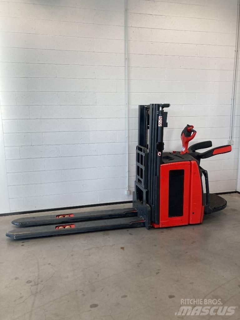 Linde L14AP/1173 Самоходные электроштабелёры