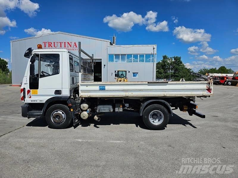 Iveco 80E 18 Грузовики-платформы/боковая разгрузка