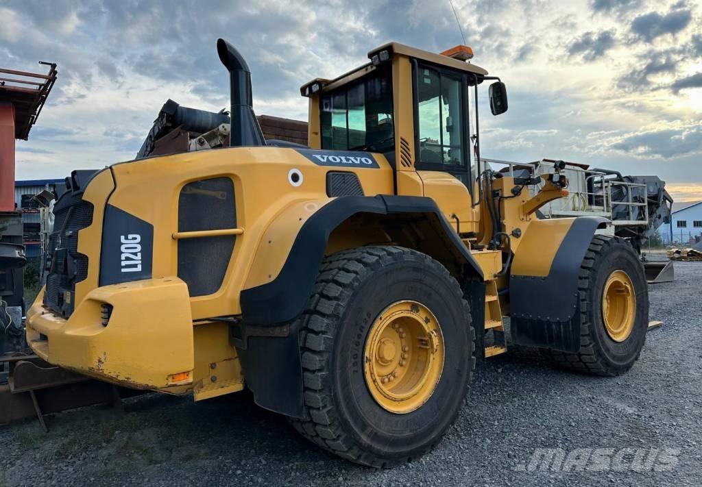 Volvo L 120 G Фронтальные погрузчики