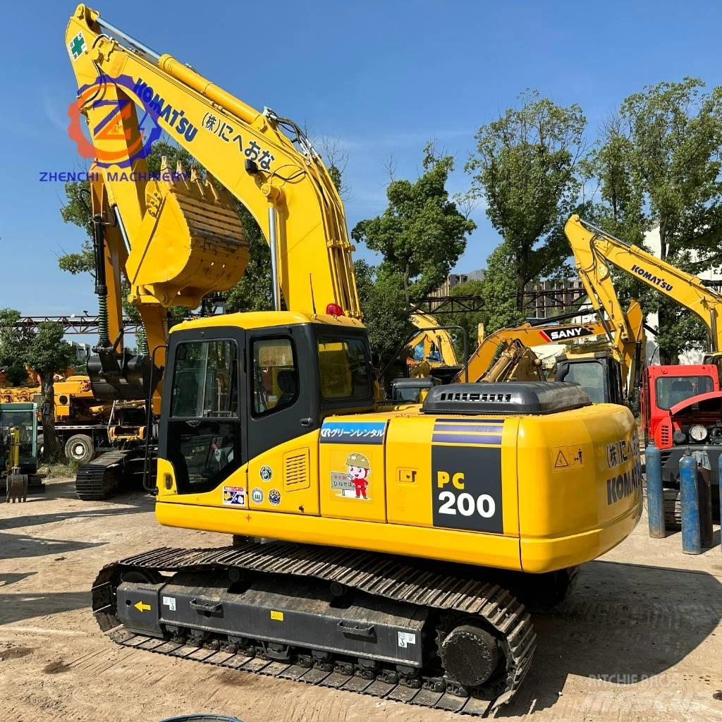 Komatsu PC 200 Гусеничные экскаваторы