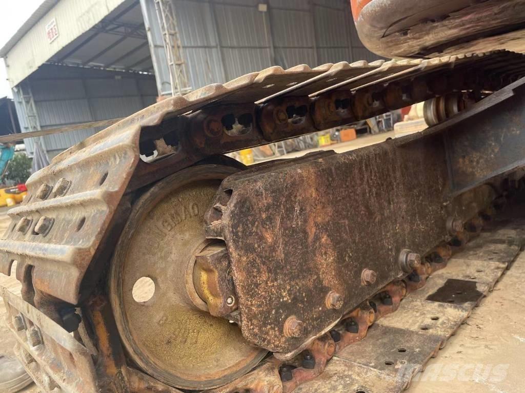 Hitachi ZX65USB-3F Мини-экскаваторы