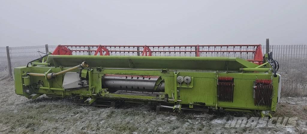 CLAAS Tucano 440 Зерноуборочные комбайны