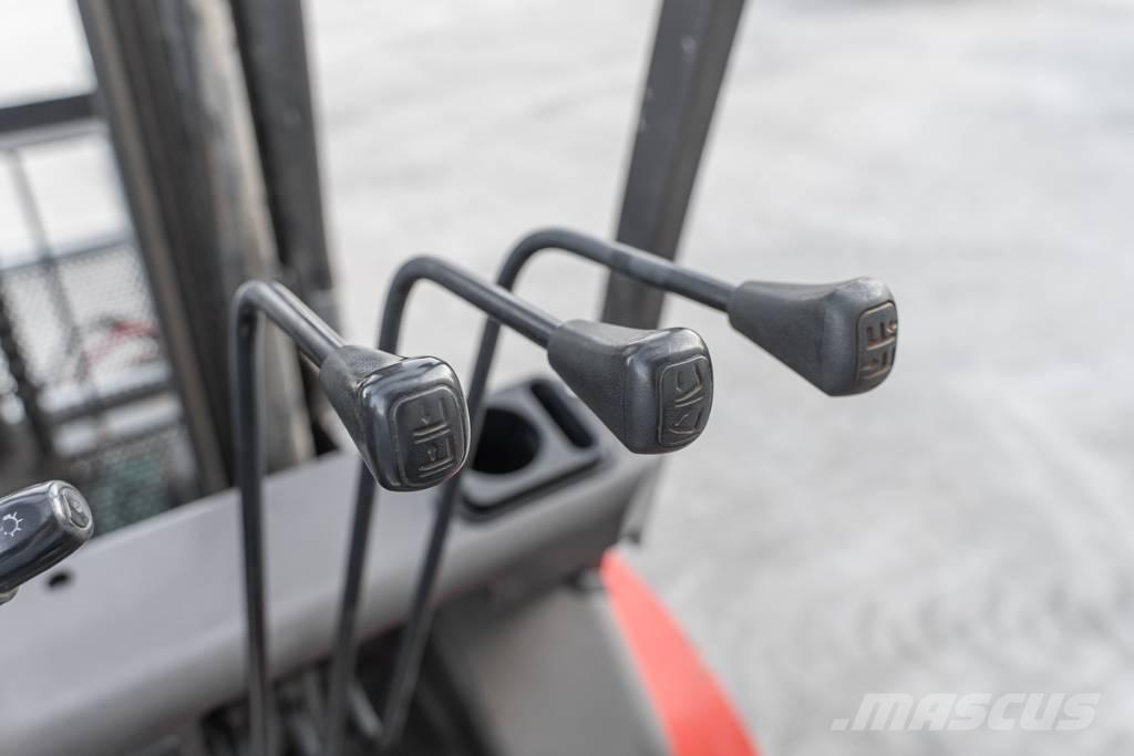 Manitou ME 425 Электропогрузчики