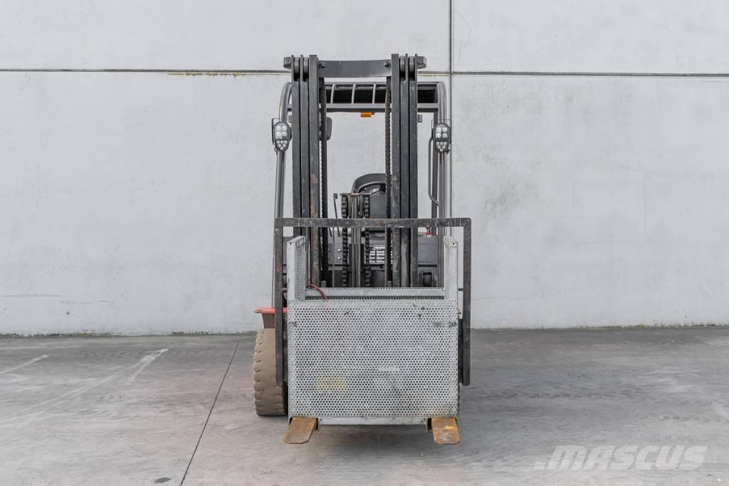 Manitou ME 425 Электропогрузчики