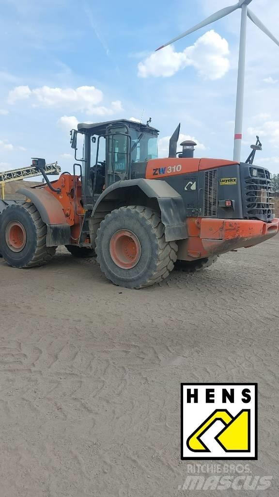 Hitachi ZW 310 Шарнирно-сочленённые самосвалы
