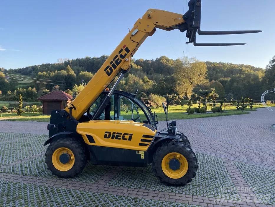 Dieci Apollo 25.6 Телескопические погрузчики