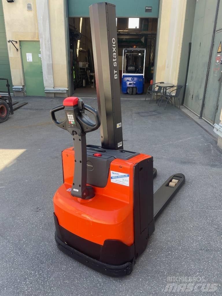 BT SWE080L Ручные штабелёры с электроподъёмом
