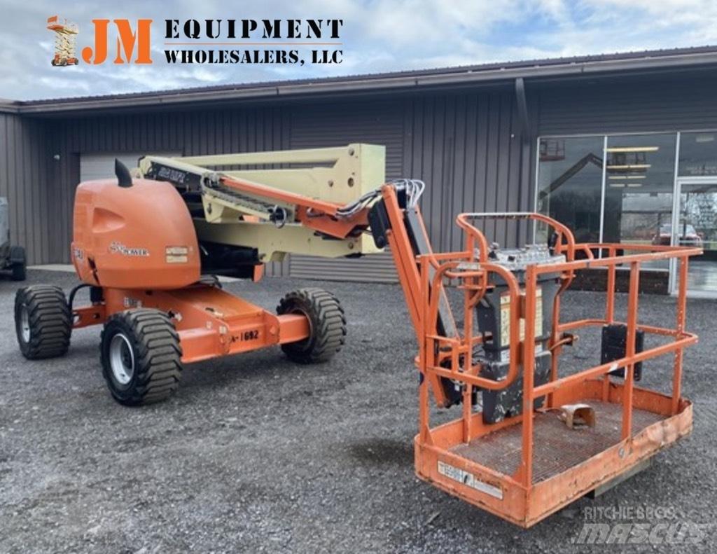 JLG 450 AJ Коленчатые подъемники