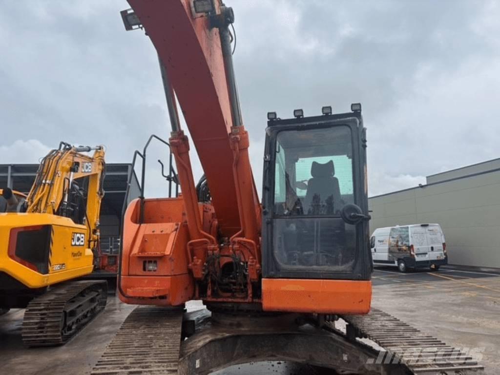 Doosan 235 LCR Гусеничные экскаваторы