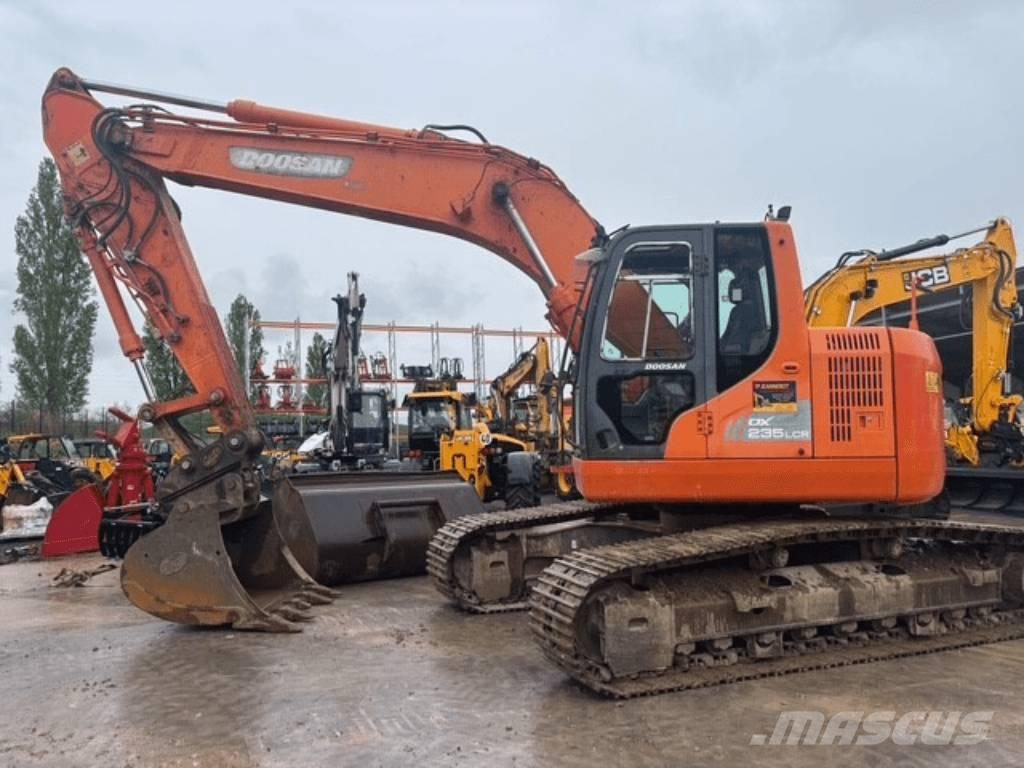 Doosan 235 LCR Гусеничные экскаваторы
