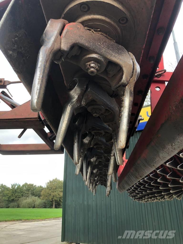 Lely 300-35 Почвеные фрезы