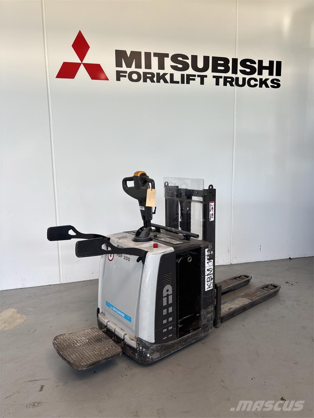 UniCarriers PDP200 Самоходные электроштабелёры