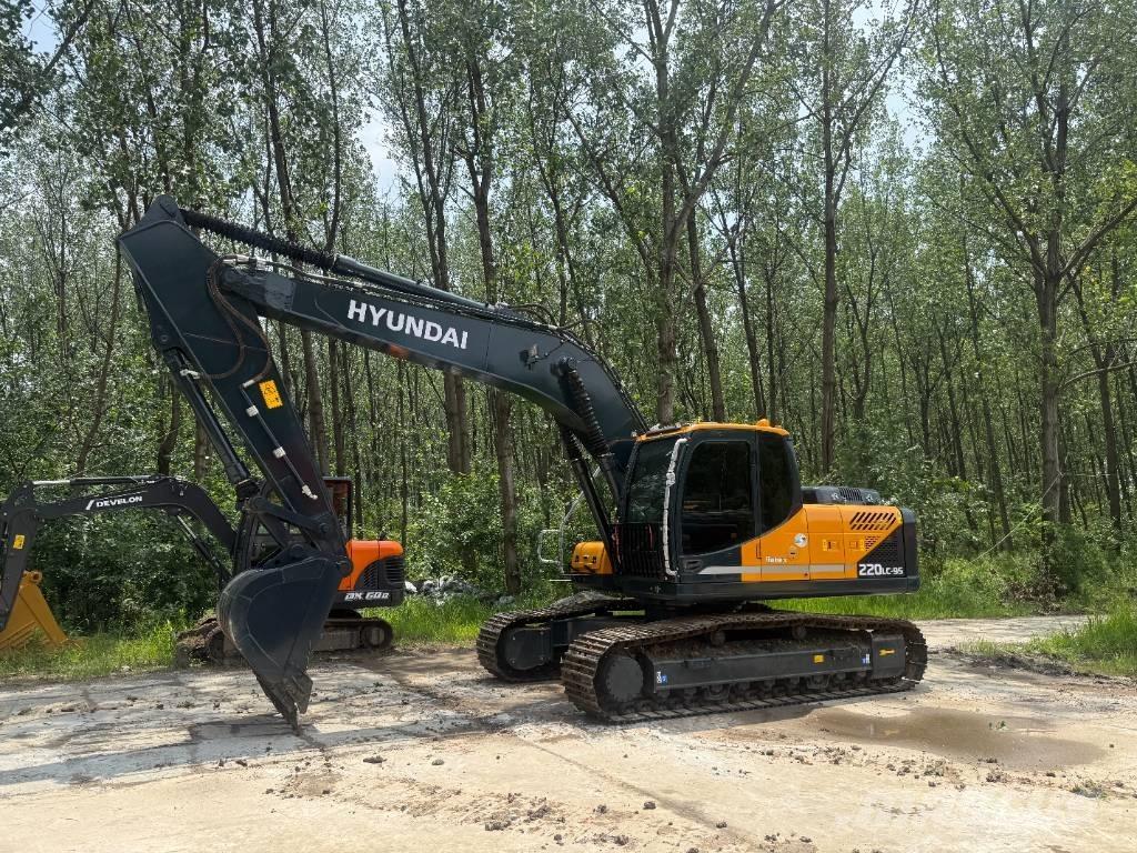 Hyundai R220LC-9S Гусеничные экскаваторы