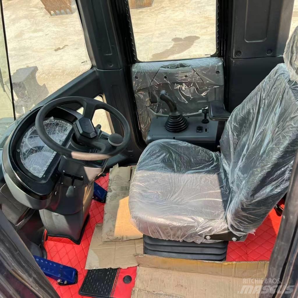 XCMG ZL 50 GN Фронтальные погрузчики