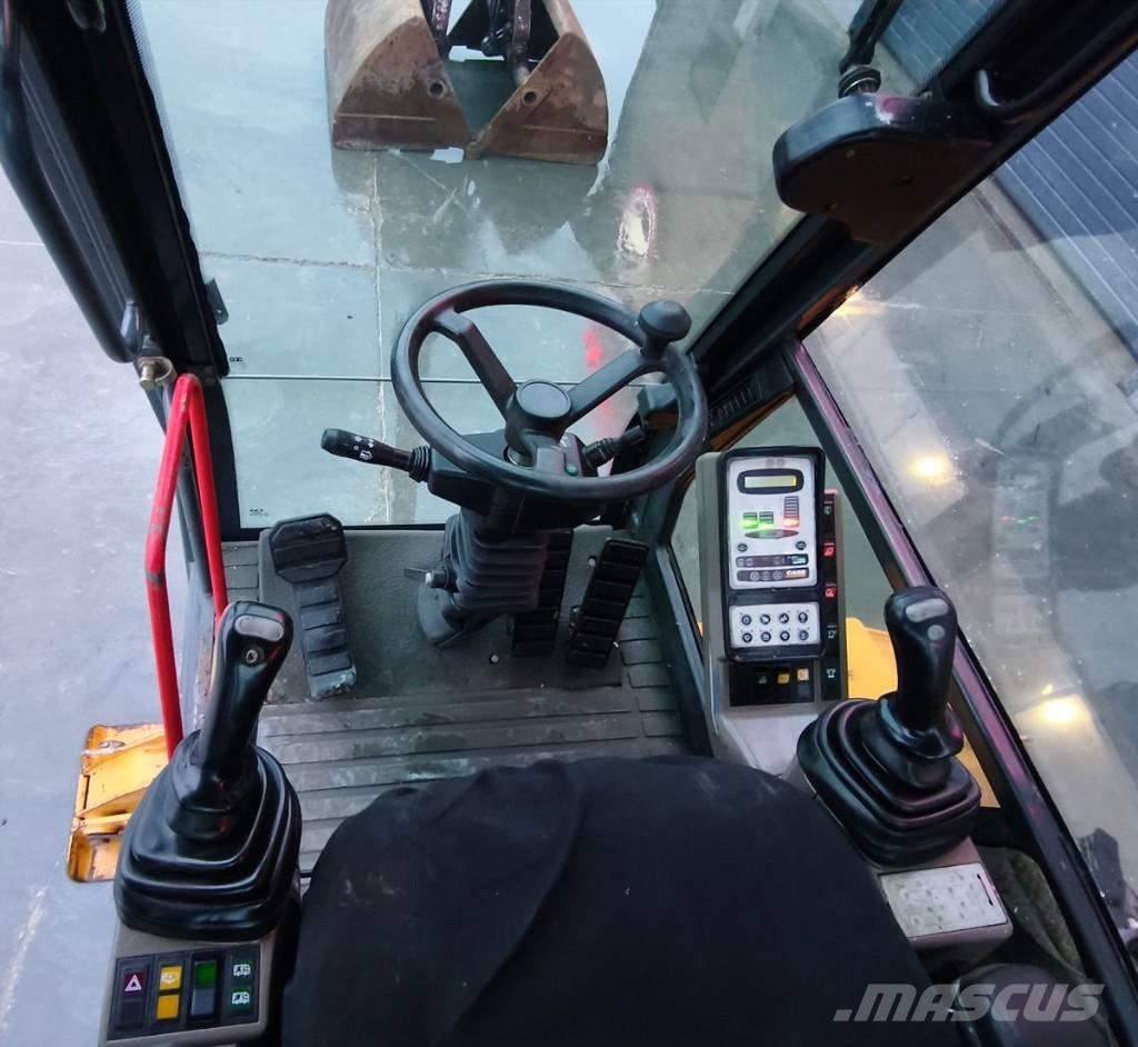 CASE WX 170 Перегружатели металлолома/промышленные погрузчики