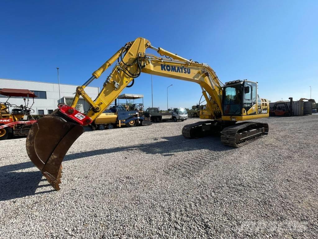 Komatsu HB215LC-2 Гусеничные экскаваторы