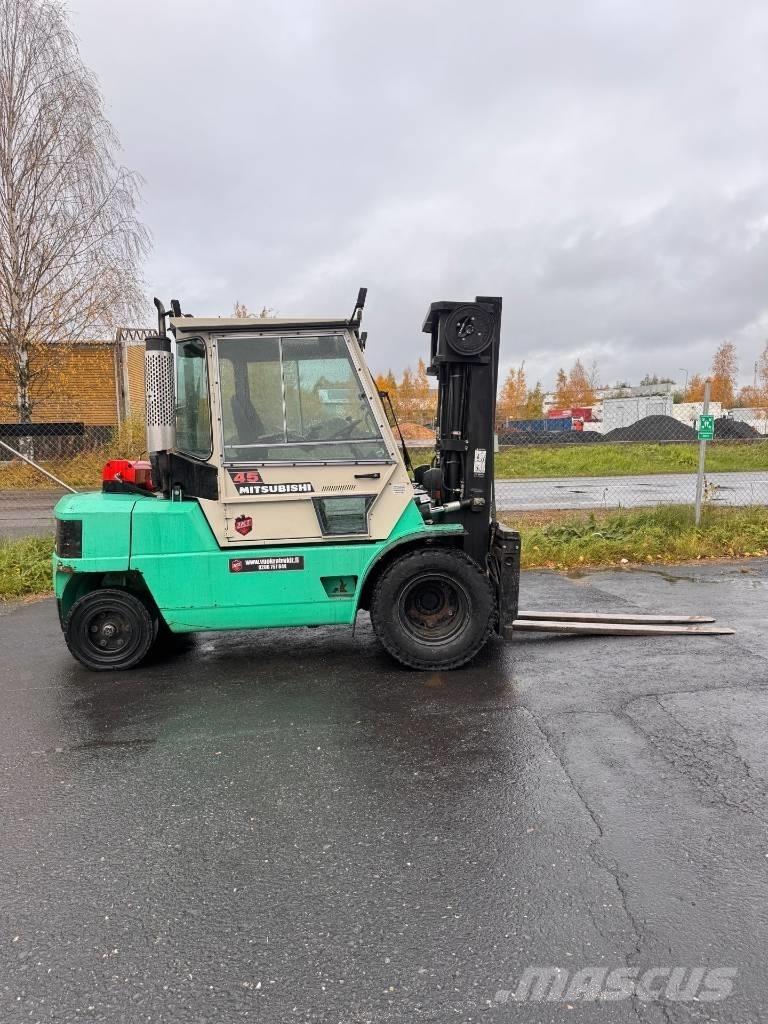 Mitsubishi FD 45 Дизельные погрузчики