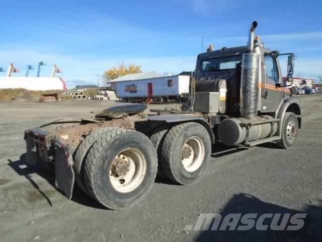 Freightliner M2 112 Седельные тягачи