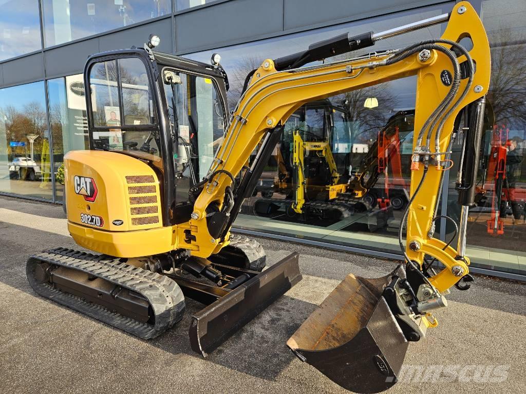 CAT 302.7 CR Мини-экскаваторы
