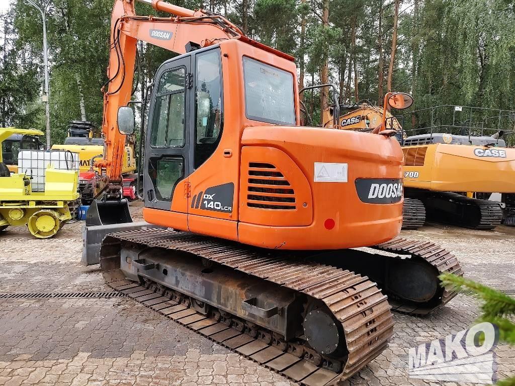 Doosan DX 140 LCR Гусеничные экскаваторы