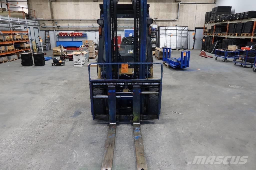 CAT TRUCK Дизельные погрузчики