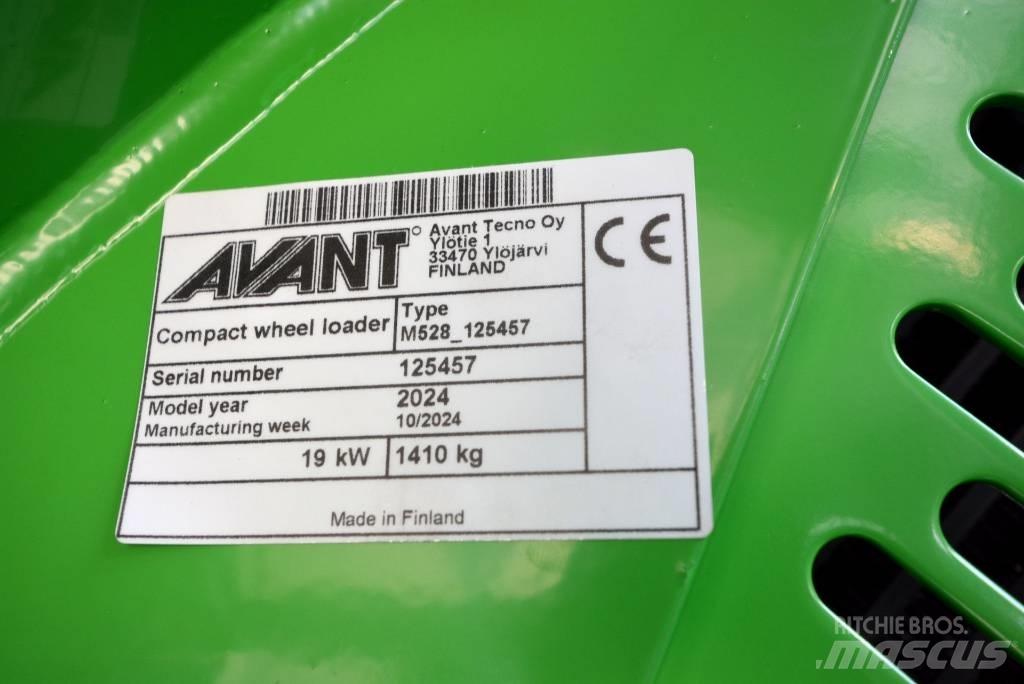 Avant 528 Малые погрузчики