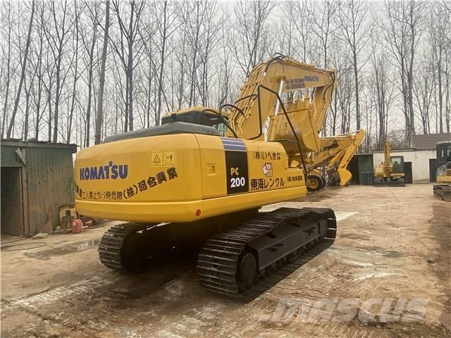 Komatsu pc200-7 Гусеничные экскаваторы