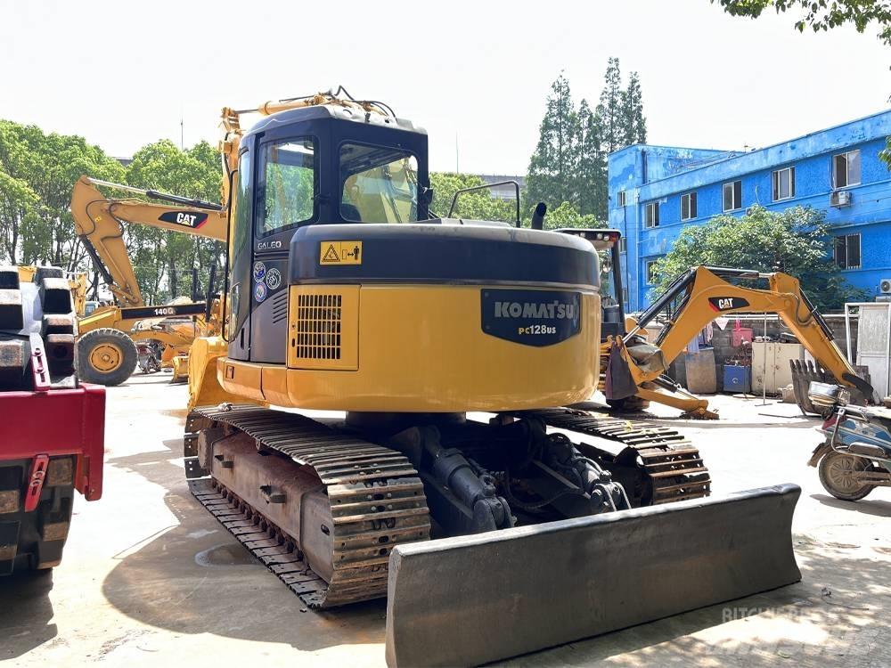 Komatsu PC 128 Гусеничные экскаваторы