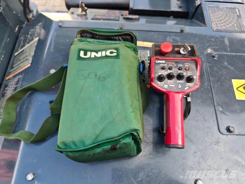 Unic URW 506 CDE Гусеничные краны