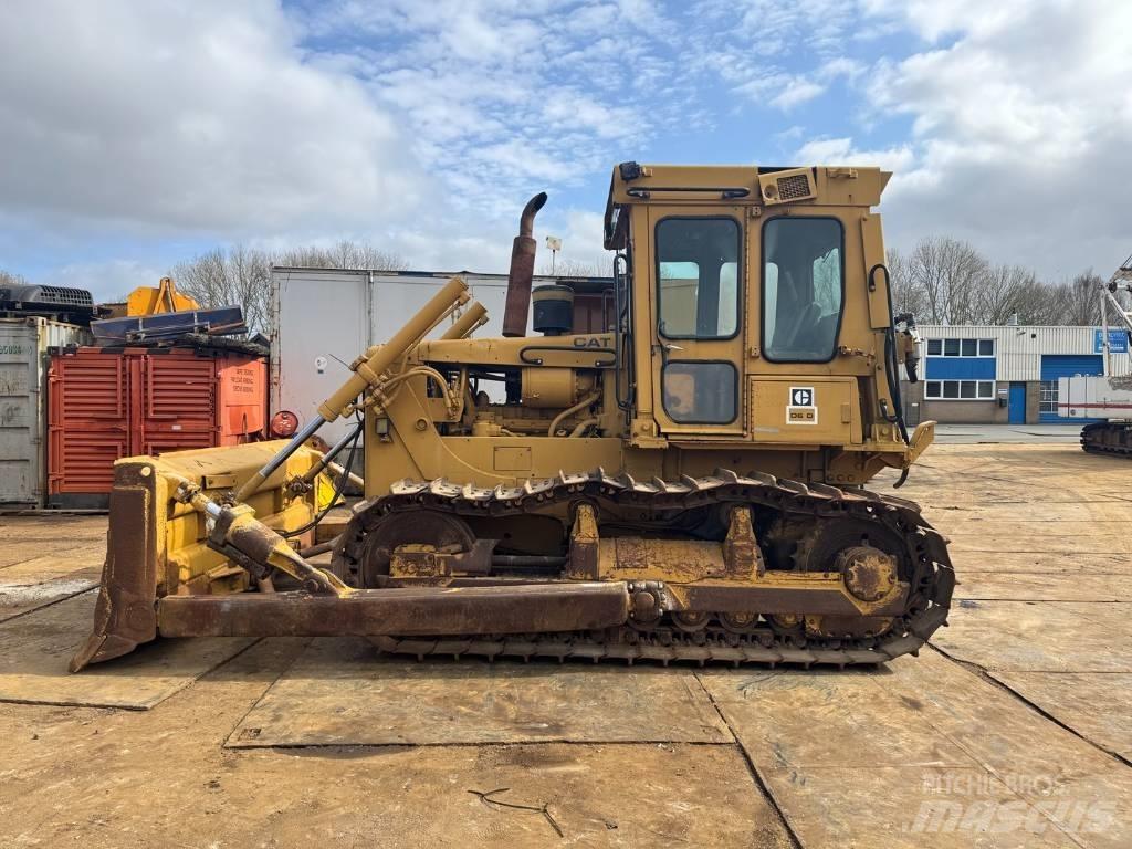 CAT D 6 D Гусеничные бульдозеры