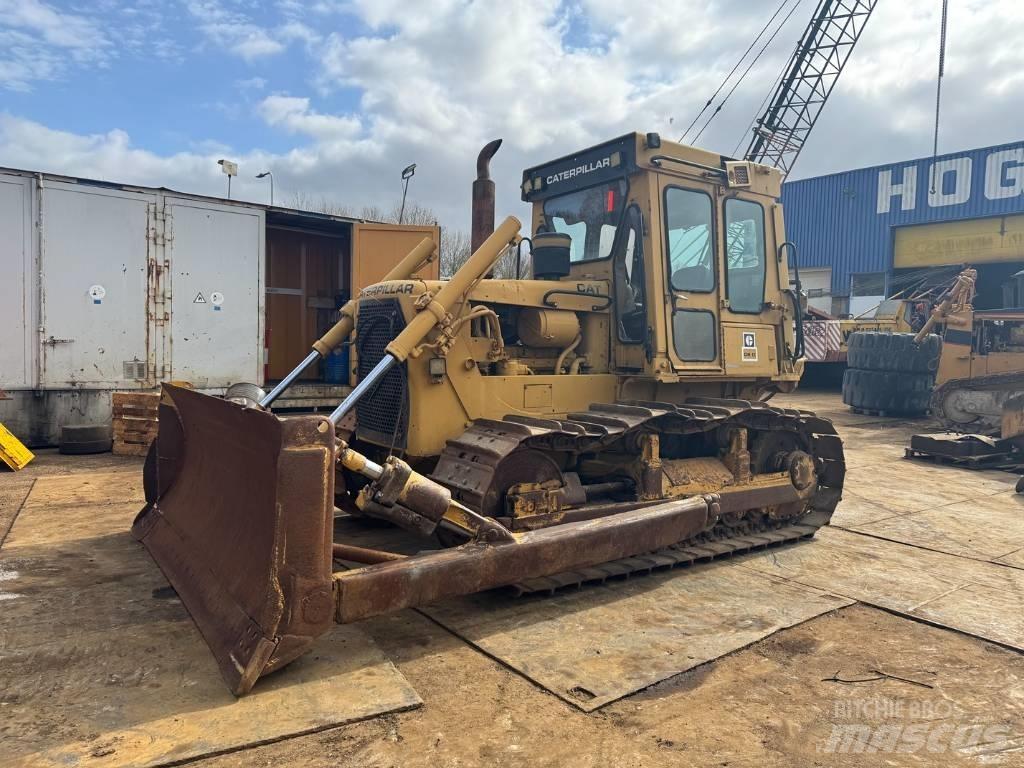 CAT D 6 D Гусеничные бульдозеры