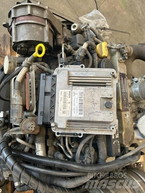 Deutz TD2.9L04 Двигатели