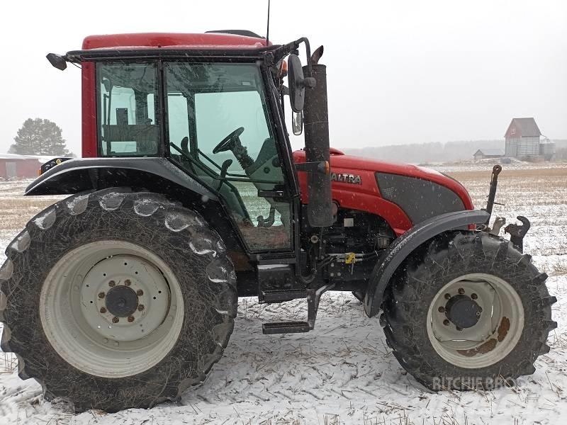Valtra A 93 HITECH Трактора
