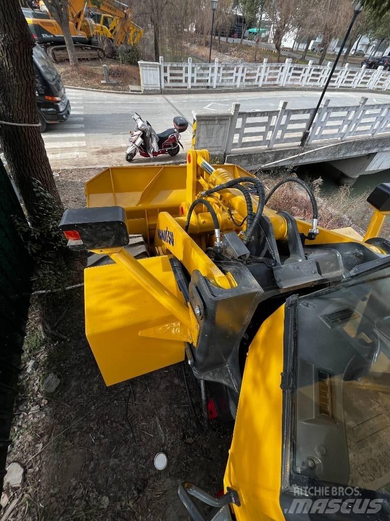 Komatsu WA 380-3 Фронтальные погрузчики