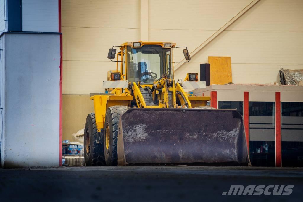 JCB 456 B Фронтальные погрузчики