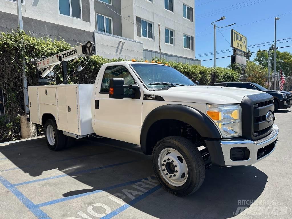 Ford F 550 SD Комбинированные дорожные машины