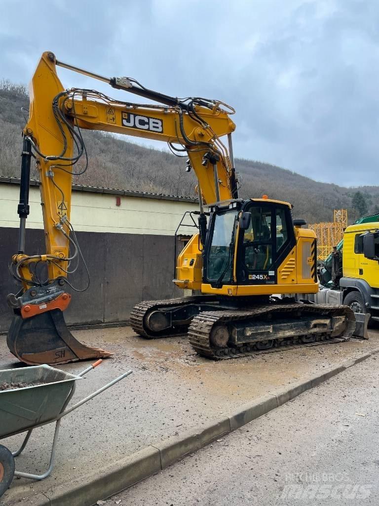 JCB 245 XR Гусеничные экскаваторы