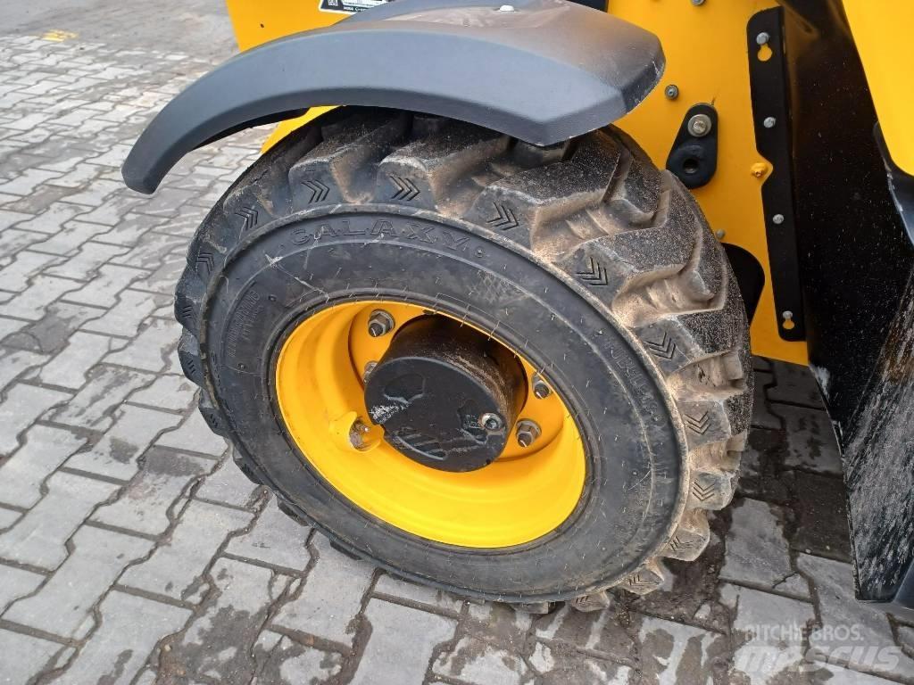 JCB 525-60 Телескопические погрузчики