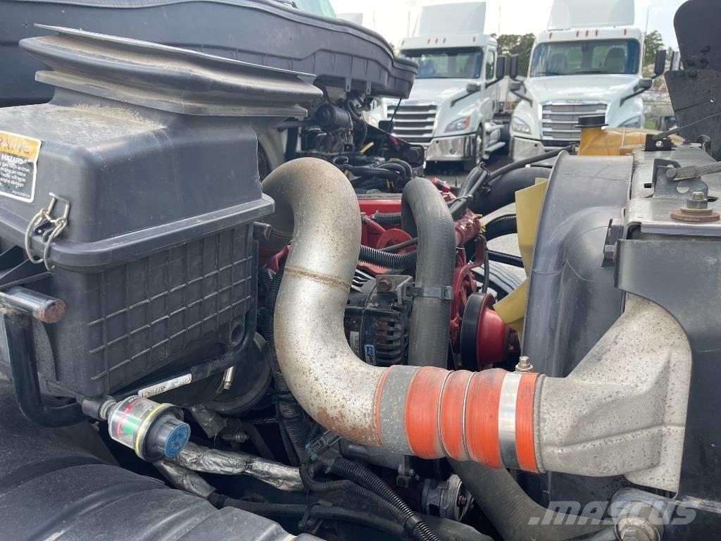International 4300 Грузовики-Фургоны