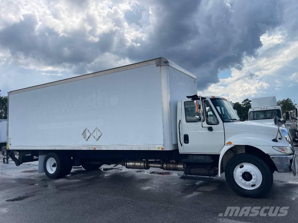 International 4300 Грузовики-Фургоны