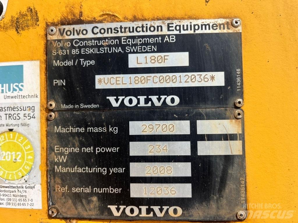 Volvo L 180 F Фронтальные погрузчики