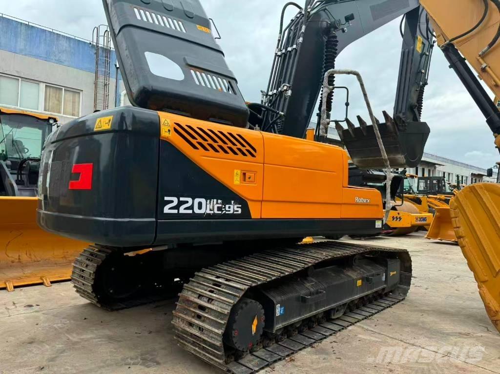 Hyundai R220LC-9S Малые экскаваторы 7т-12т